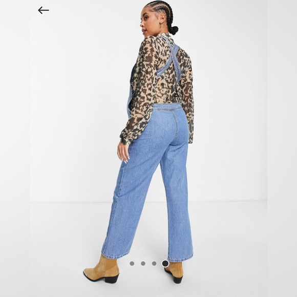 Maternity denim jumpsuit in mid wash - Picture 3 of 4